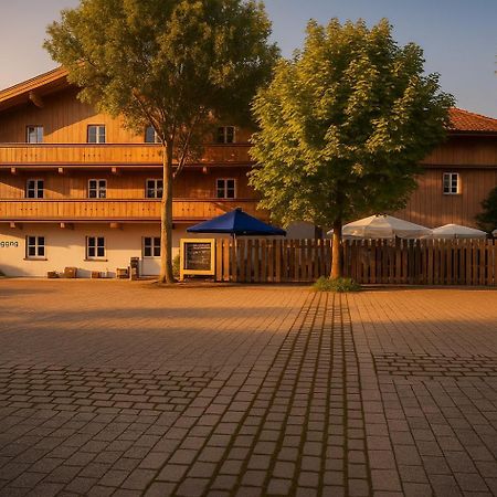 A8 Hotel Im Darchinger Hof Bed & Breakfast - Zwischen Holzkirchen Und Weyarn - Zwischen Muenchen Salzburg Und Innsbruck - Kurz Vor Dem Irschenberg Eksteriør billede