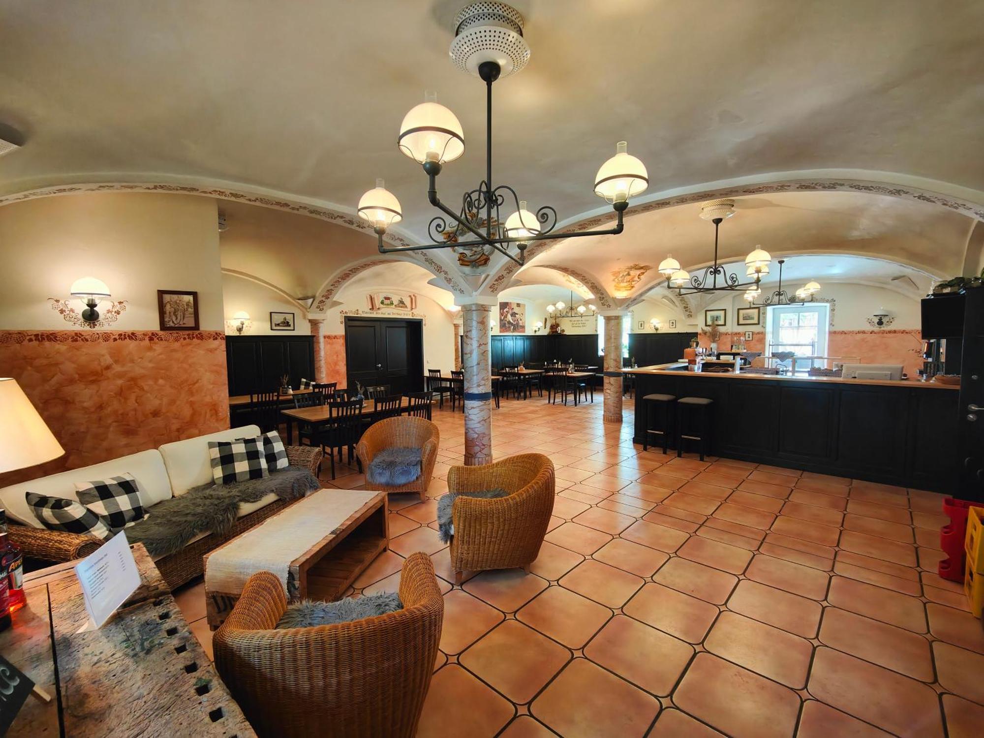 A8 Hotel Im Darchinger Hof Bed & Breakfast - Zwischen Holzkirchen Und Weyarn - Zwischen Muenchen Salzburg Und Innsbruck - Kurz Vor Dem Irschenberg Eksteriør billede